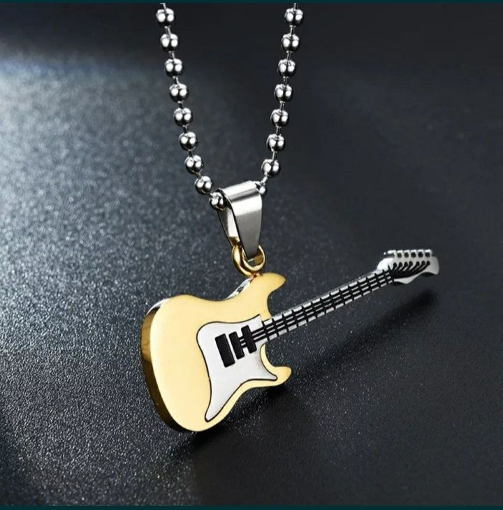 Wisiorek FENDER STRATOCASTER info w opisie