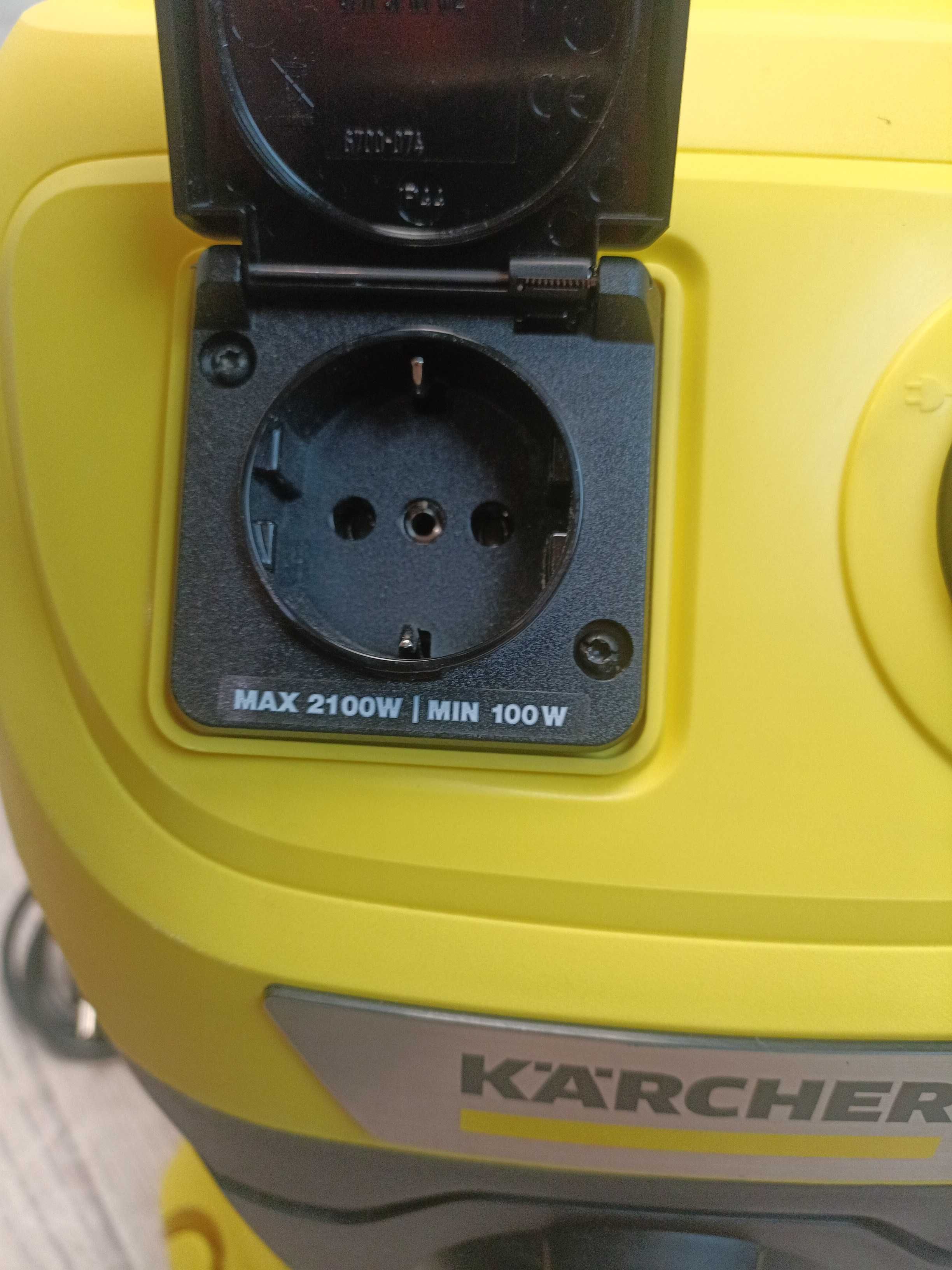 Karcher WD 3 P будівельний пилосос з розеткою, 1000Вт, 17л.
