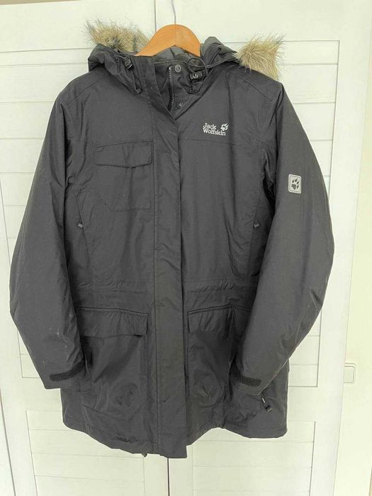 Жіноча куртка Jack Wolfskin - оригінал - практично нова