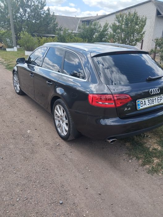 Audi A4 B8 8K 2010року