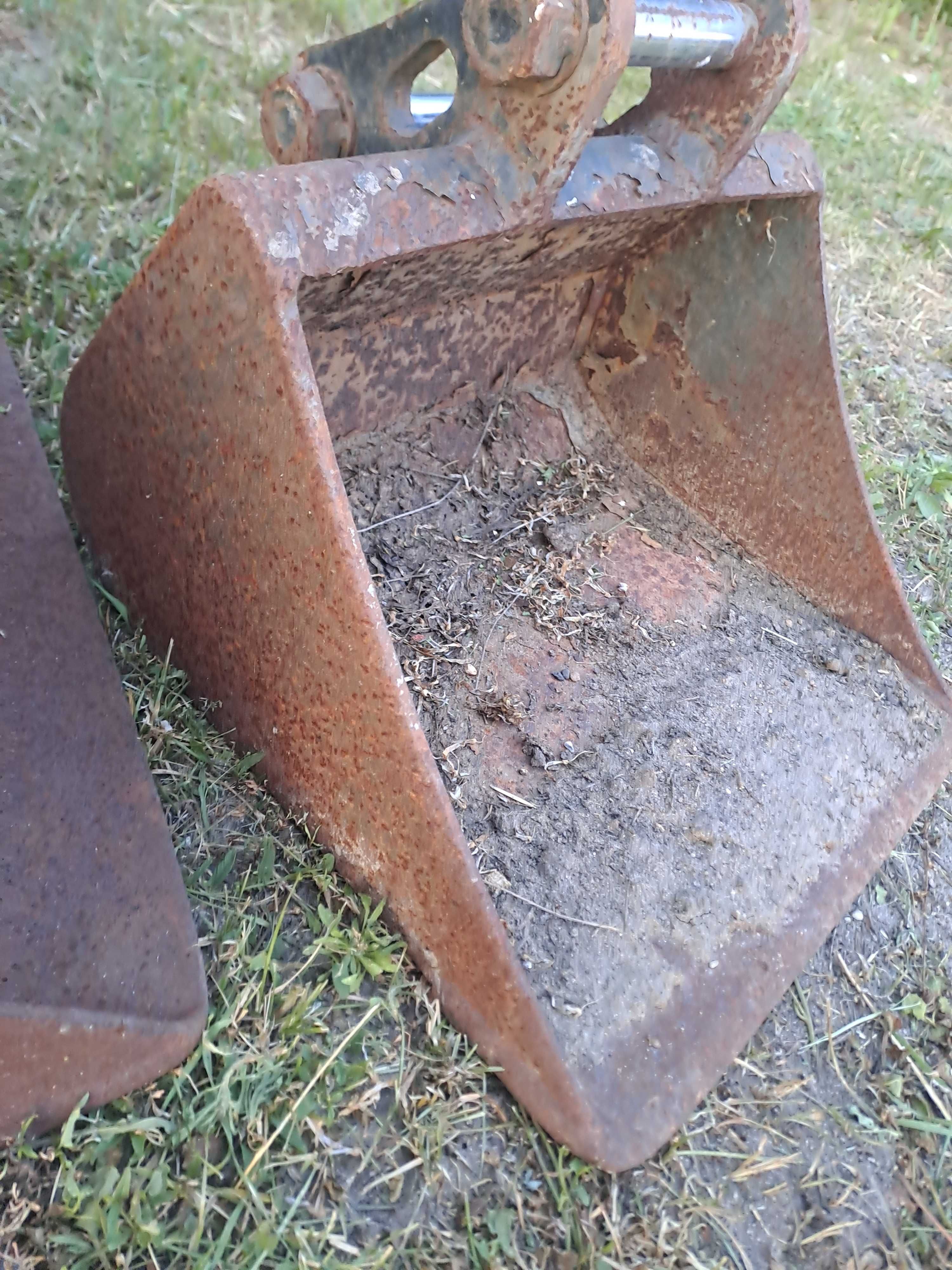 Łyżka 40cm do jcb 8018