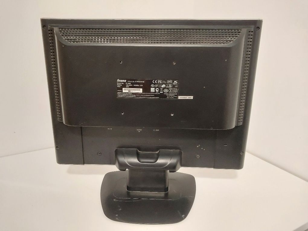 Monitor iiyama pl1900