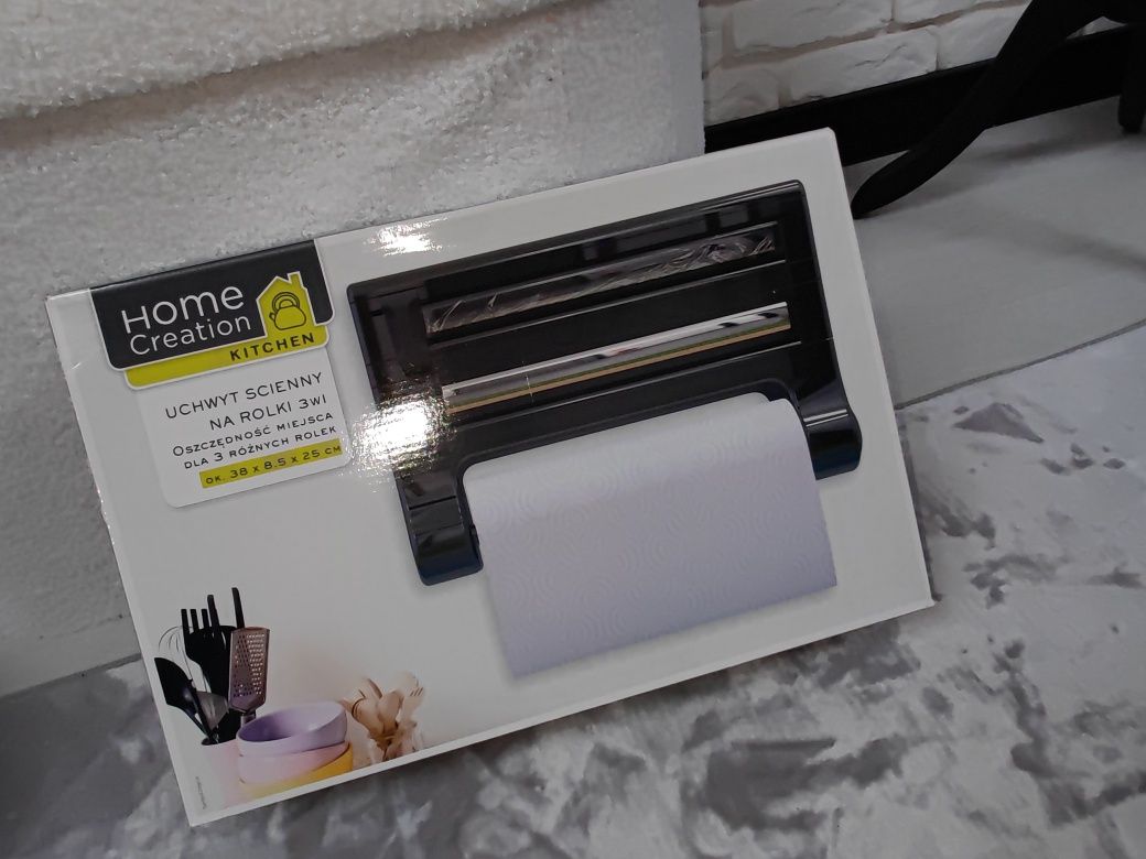 Nowy pojemnik na folie aluminiowa spożywczą ręcznik papierowy