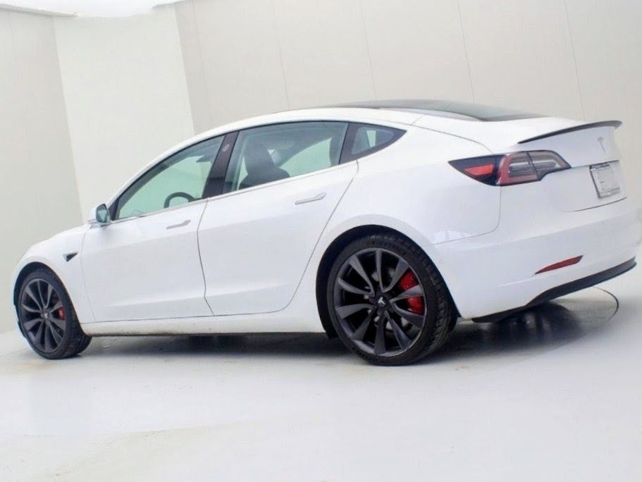 Tesla model 3 AWD Performance 486cvs