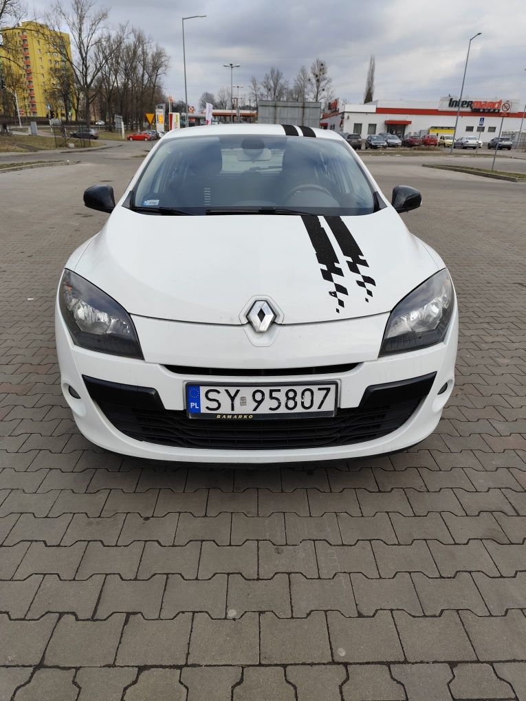 Renault Megane  1.5  Color Edition