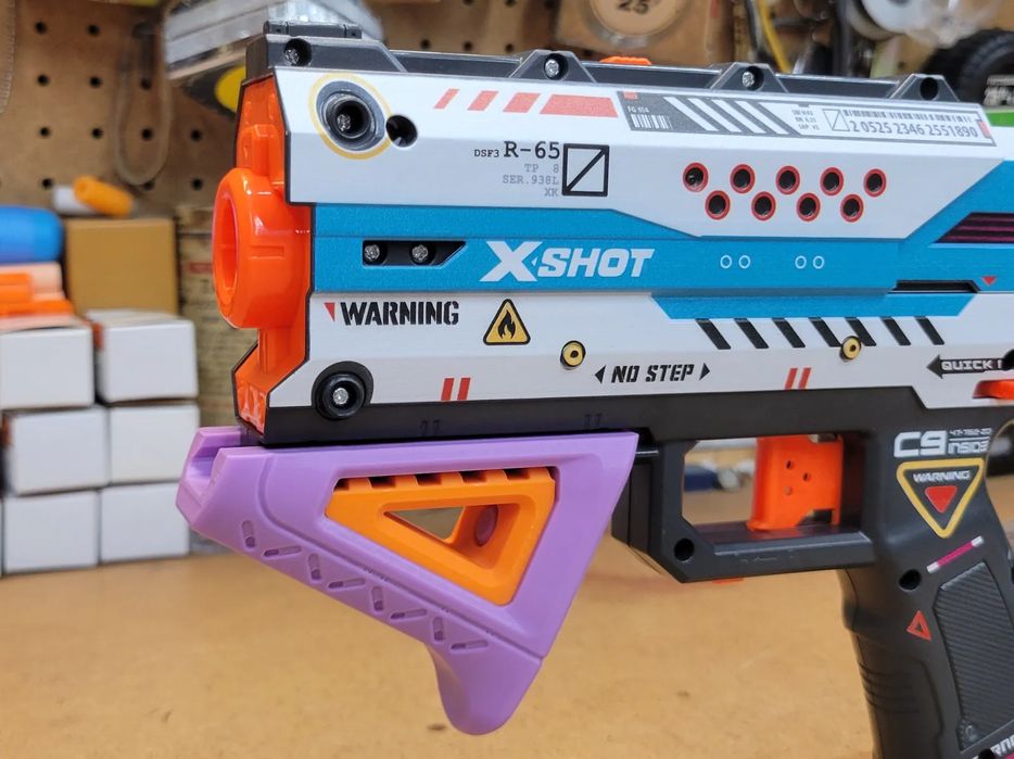 Punho Frontal Angulado Picatinny (Inspirado em Torrent)