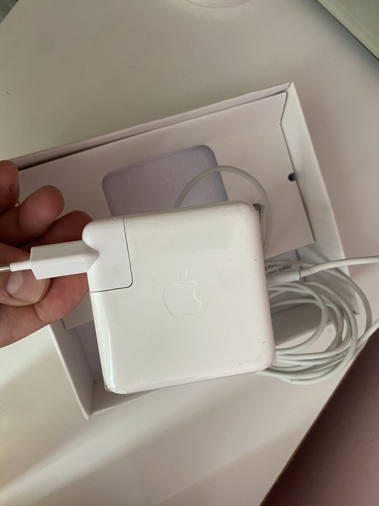 Зарядка к Macbook 60w Power Adapter MagSafe