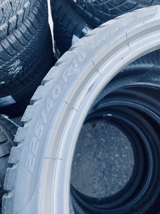 225 40 18 Pirelli Sottozero 3 85% Зима 2023 Гарантія