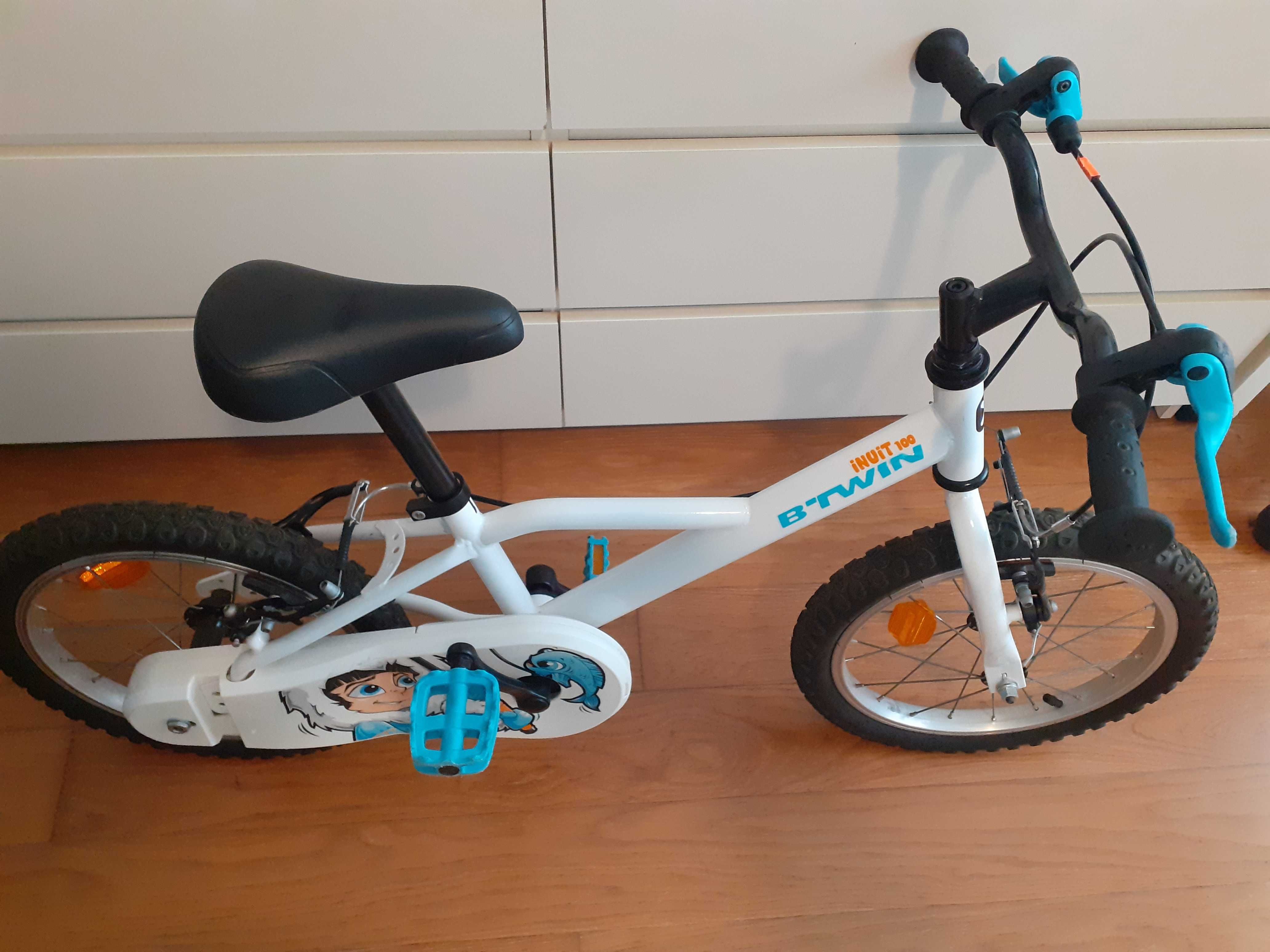 Bicicleta de criança usada B-TWIN 100 INUIT 16 Polegadas