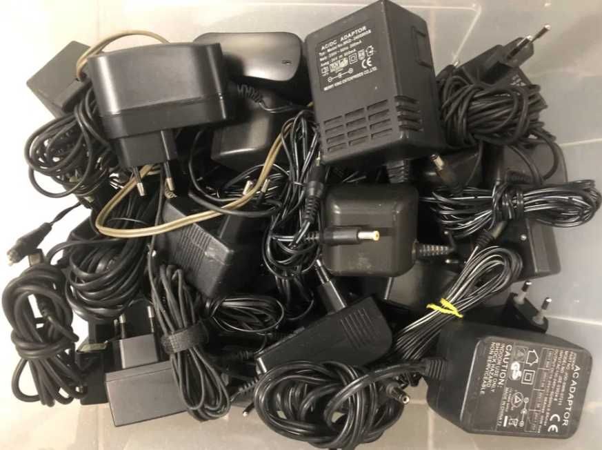 • Zasilacz Impulsowy Transformatorowy - Zasilacze Napięcia od 5 do 20V
