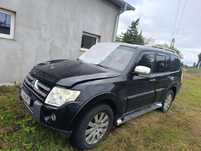 Mitsubishi Pajero MITSUBISHI Pajero IV long 3.2 170 kM