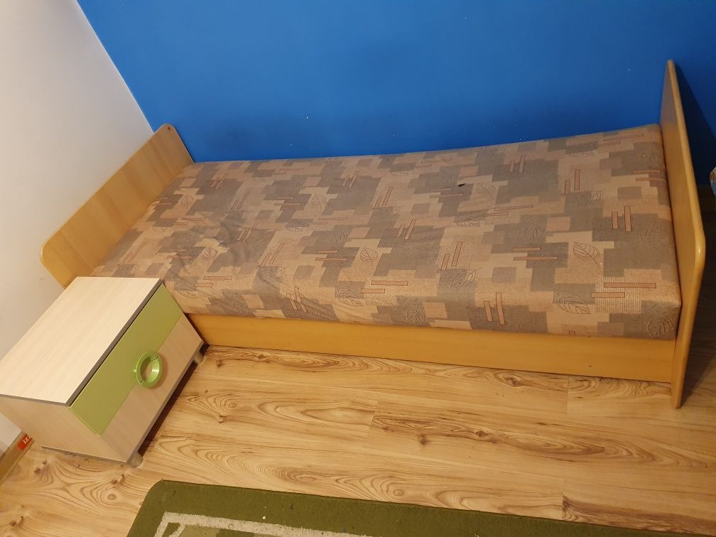 Łóżko z pojemnikiem 80×200 leżanka