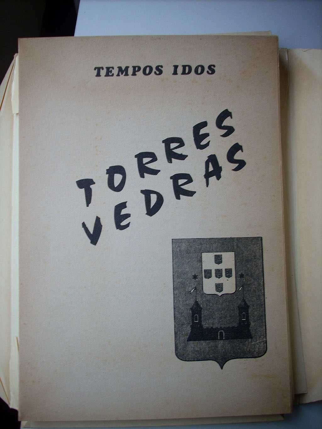 Casa Bonecas, Livro Natal, Estampas Torres Vedras