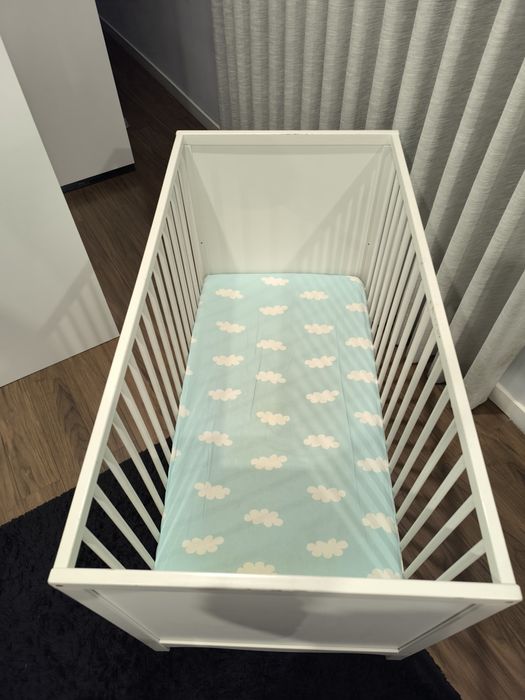 Berço bebé  IKEA