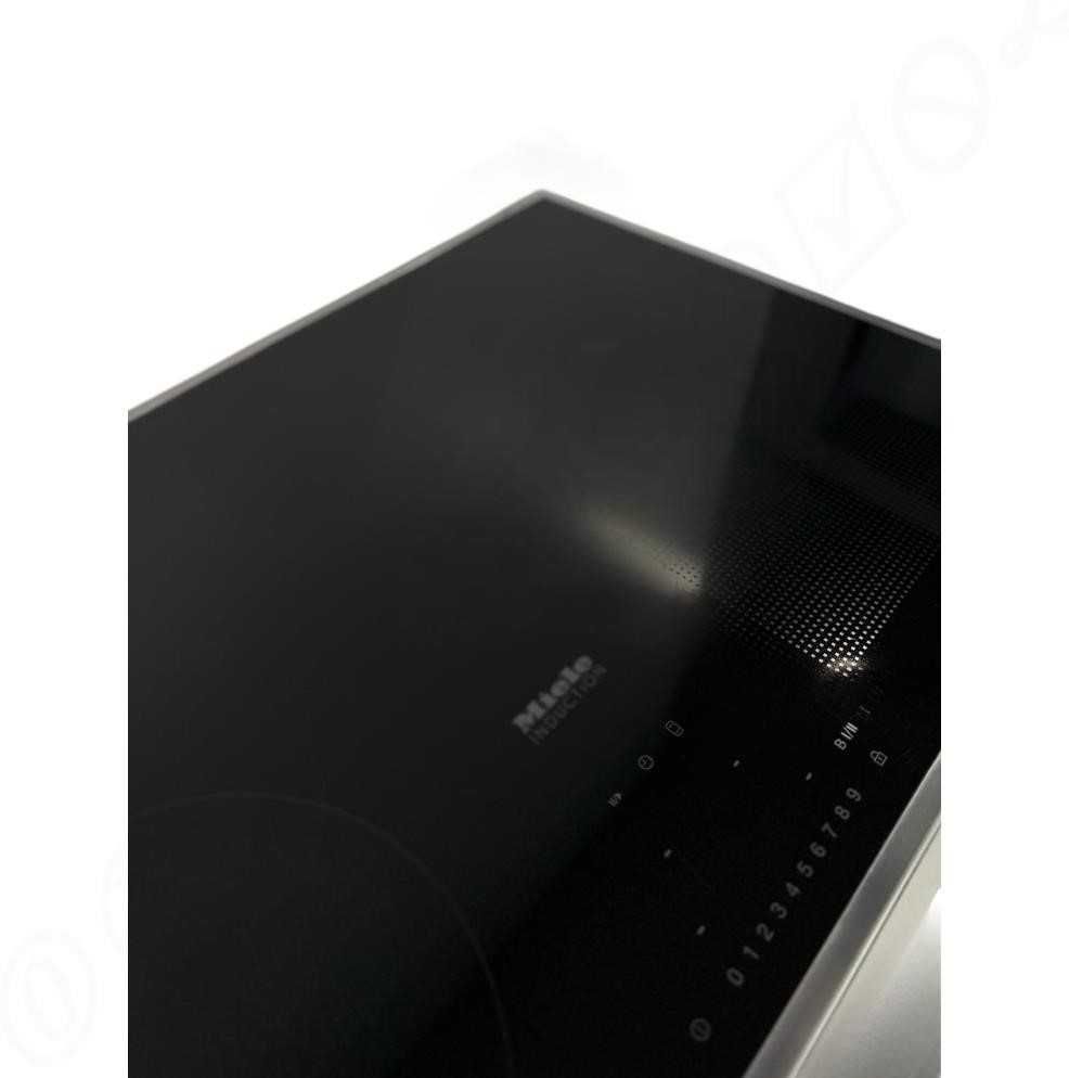 Miele / Міле Варильна панель KM 6307, індукція, 4 зони, чорна