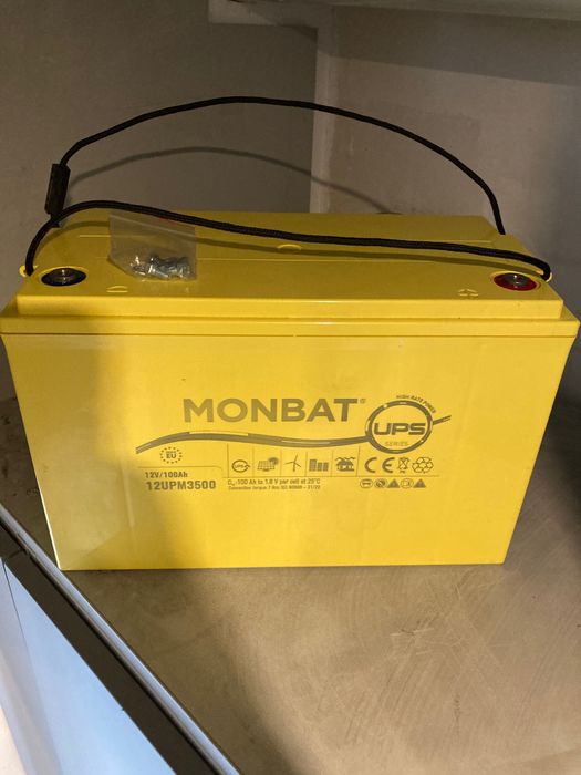 ПРОДАМ Акумулятор АGM 100 Ah 12V