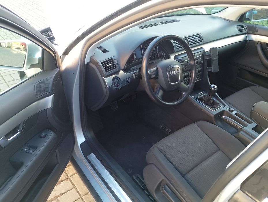 Audi A4 B7 kombi 1.8 turbo 163 KM