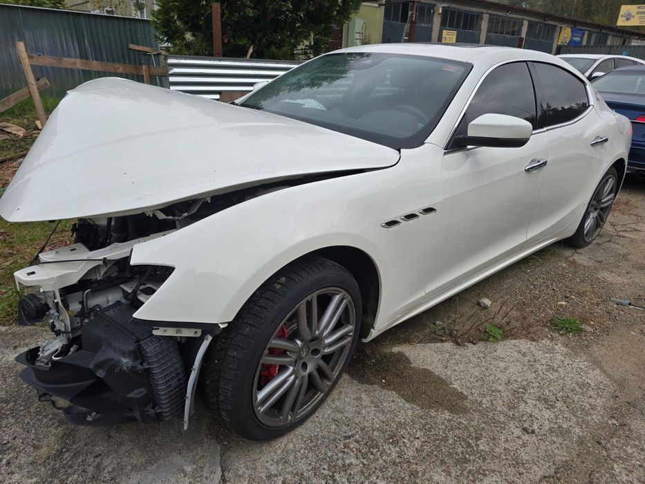 Maserati Ghibli SQ4 410 KM