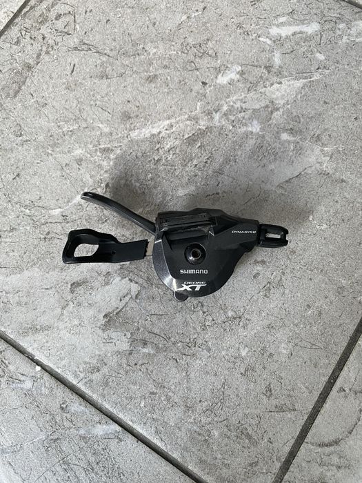 Manetka shimano deore xt SL-M8000 (11 biegów) prawa