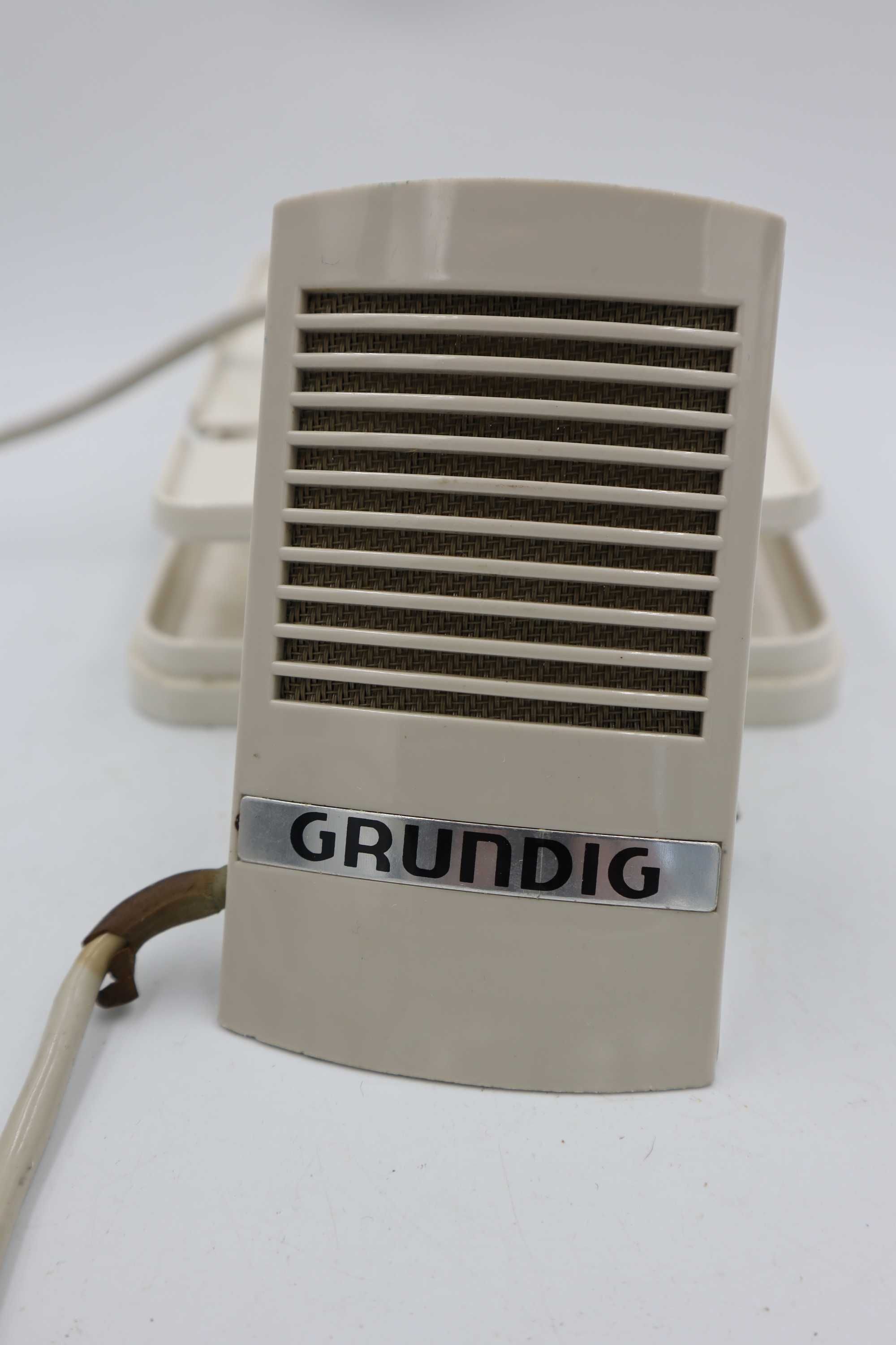 Mikrofon dynamiczny GRUNDIG GDM 16 vintage L