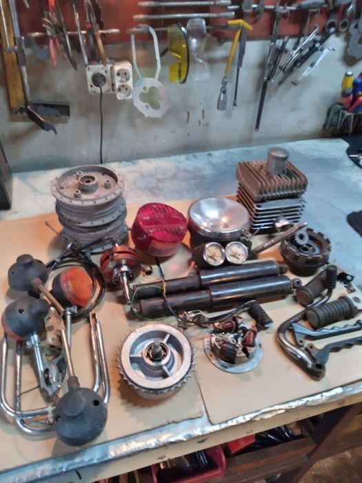 Simson  części tanio liczniki,lampy, cylinder , wał