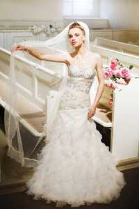 suknia ślubna z kolekcji Annais Bridal