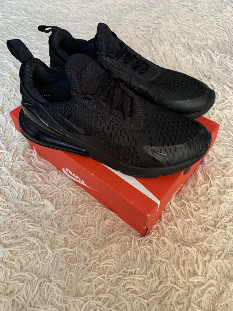 Кросівки nike air max 270