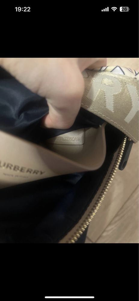 Oryginalna nerka/saszetka Burberry