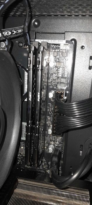 Komputer gamingowy BEZ LEDÓW POD FPSY. RX9060xt. Amd 5 8400f.