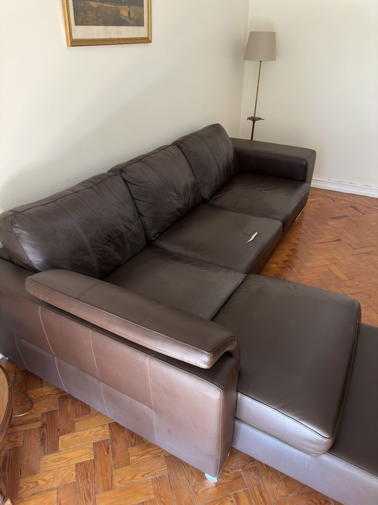 Vendo Sofá 3 lugares c/Chaise Longue