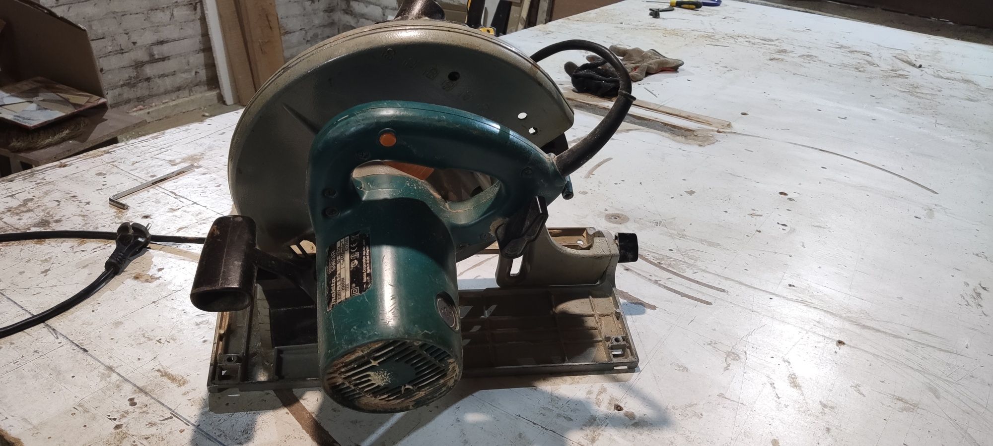 Дискові пили Makita 5903R 
Виробник
Makita
Тип живлення
Електричний
Т