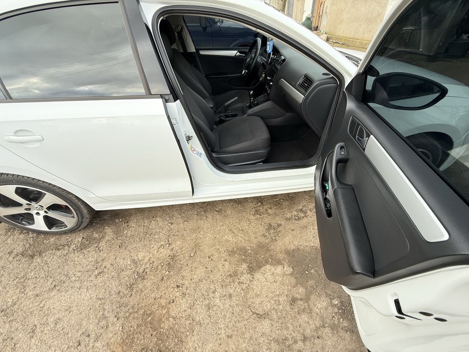 VOLKSWAGEN JETTA 2014 ,офіциал 2.0 TDI