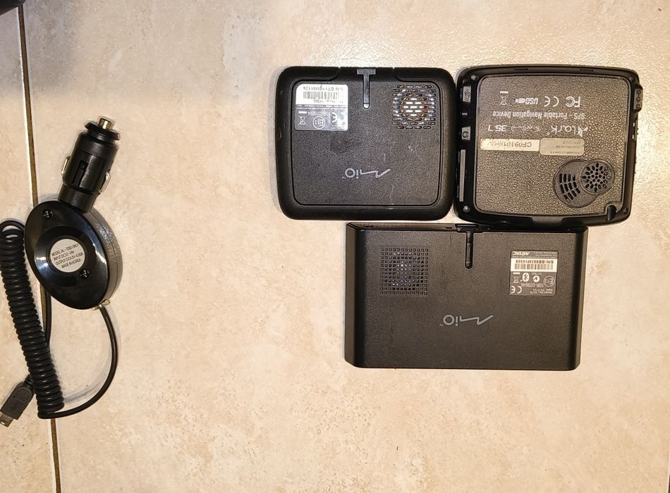 Nawigacje GSM i rejestratory