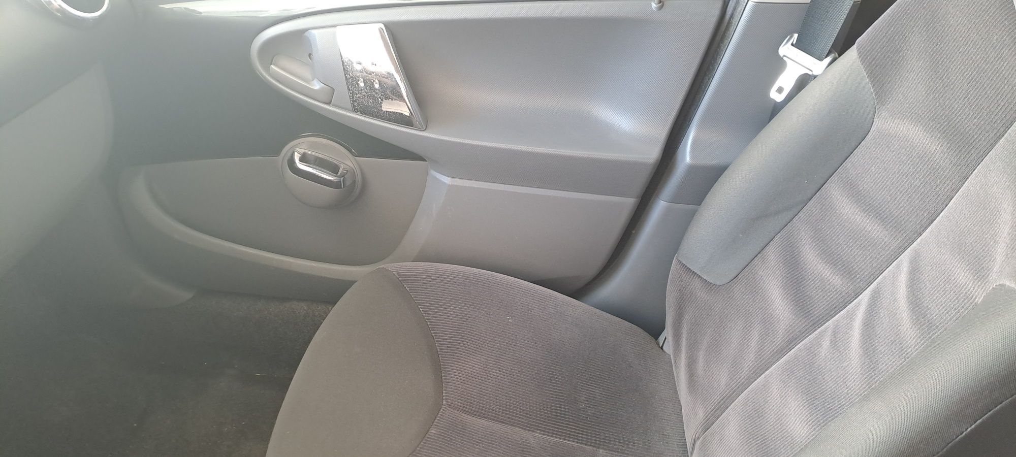 C 1 Gasóleo 1.4 HDI