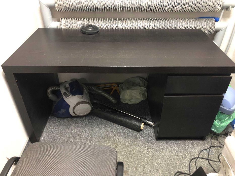 Biurko IKEA MALM z szafką 140x65 cm