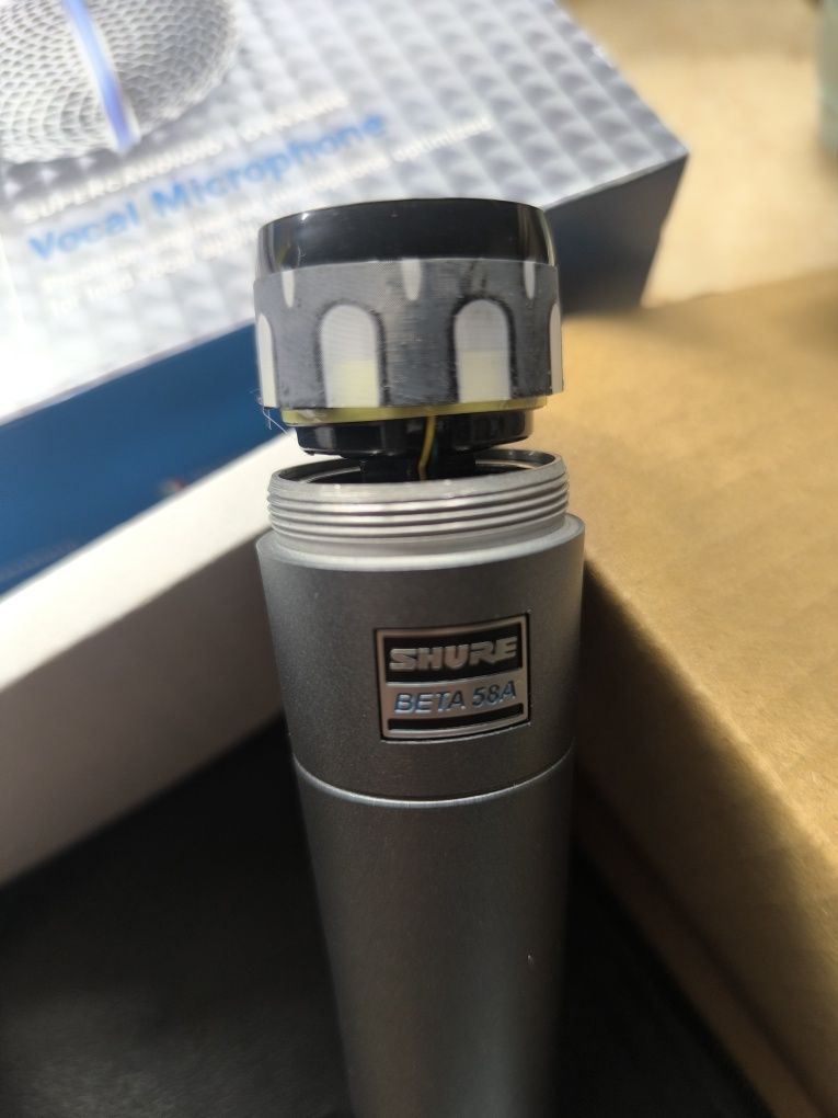 Wokalowy mikrofon dla wokalistów shure beta58