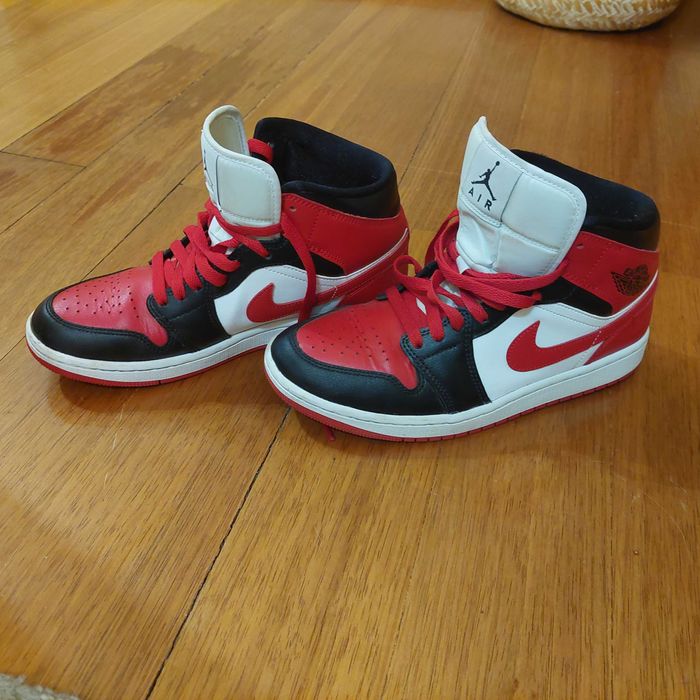 Sapatilhas Nike Air Jordan 1 mid