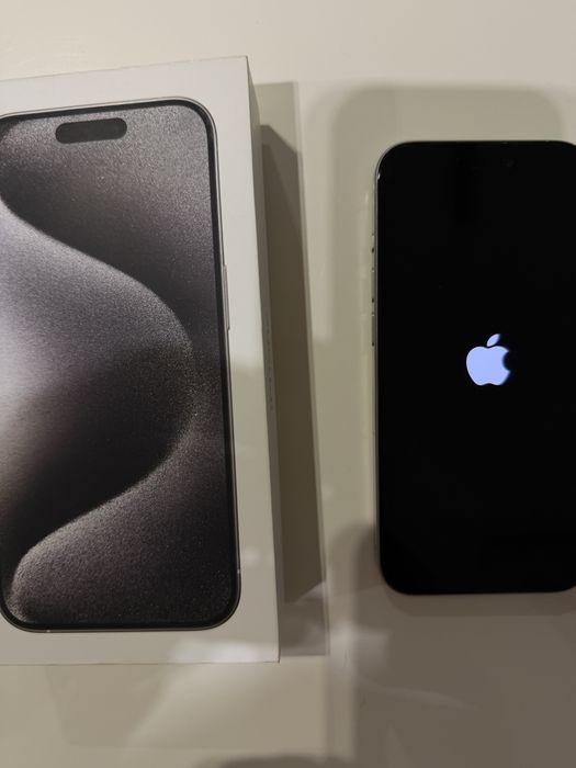 Iphone 15 pro 128 g Stan idealny