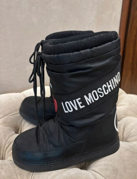 Śniegowce love moschino r.36