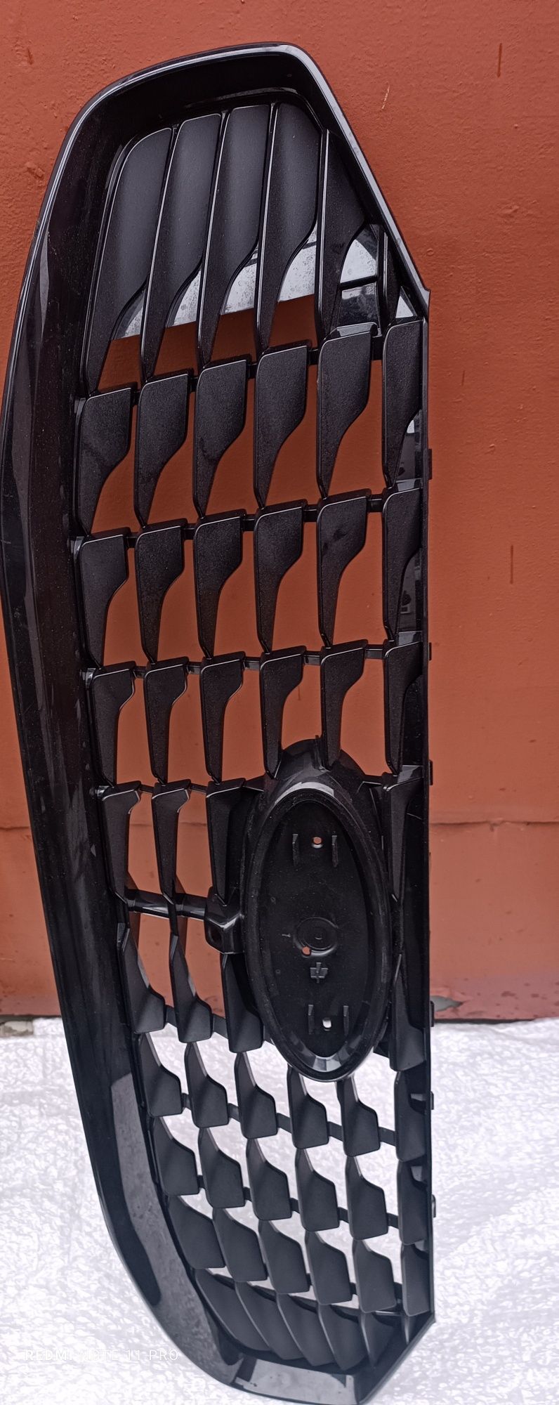 Grill / Atrapa Ford Kuga Mk. III
