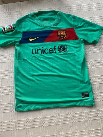 Wyjazdowa koszulka Nike FC Barcelona sezon 2010/11