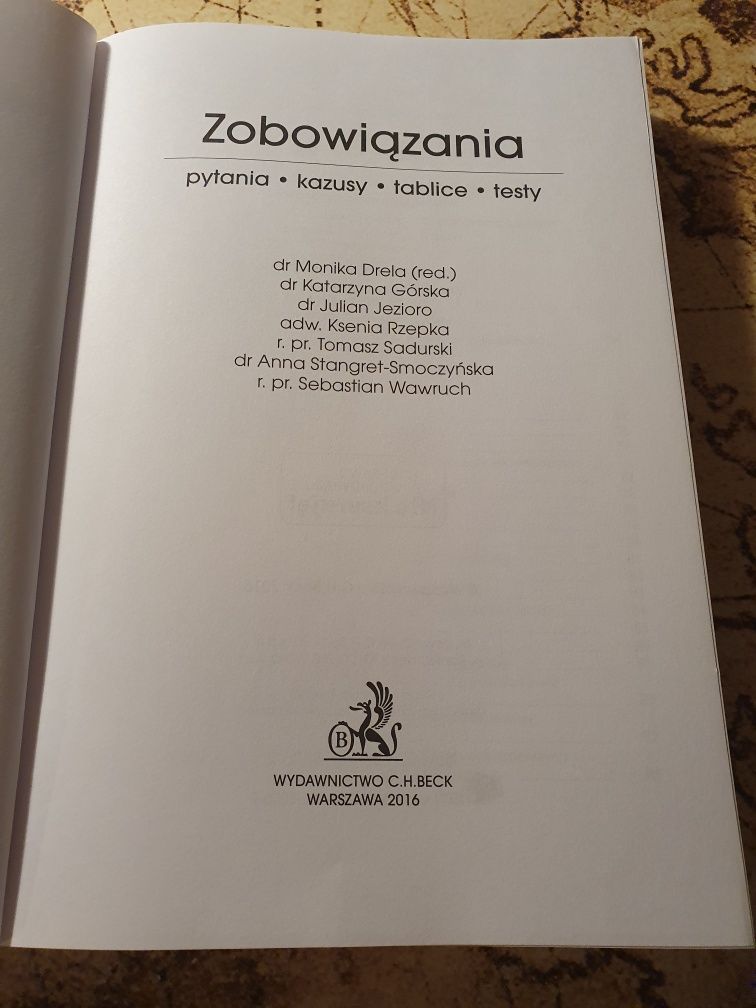 Zobowiązania. Repetytoria Becka. Pytania, kazusy, tablice, testy