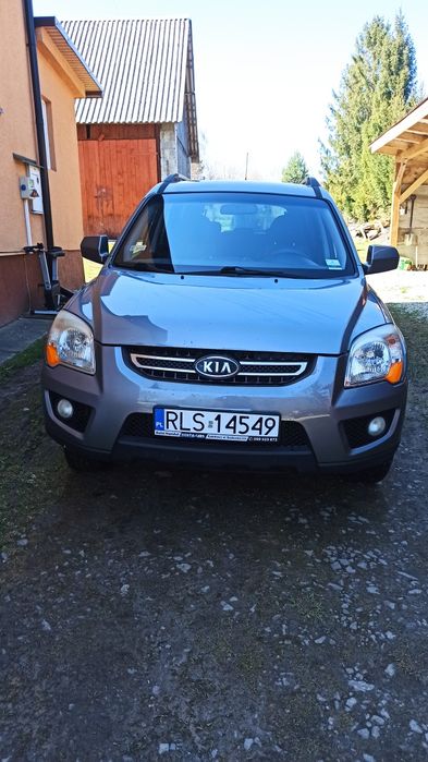 Sprzedam auto kia sportage