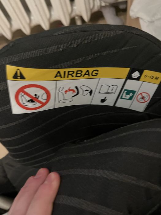 Fotelik samochodowy gb Vaya i-Size 0-18 kg 40-105 obrotowy, ISOFIX