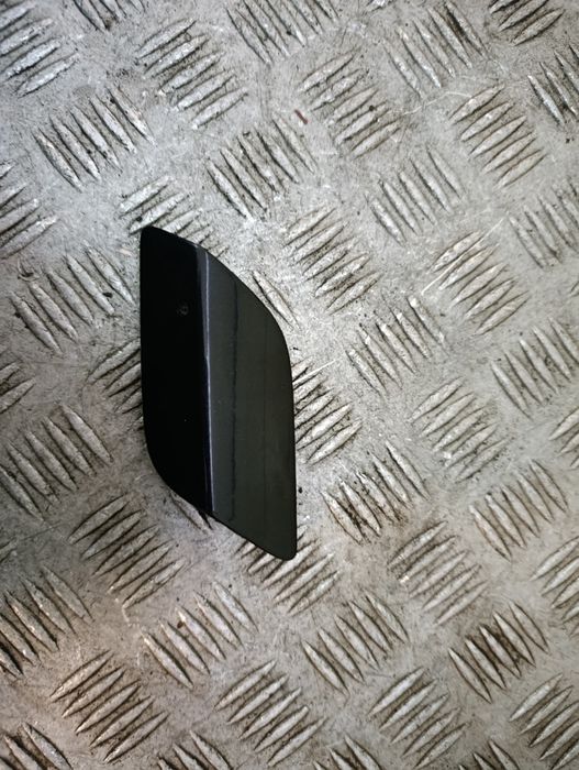 Opel Astra III H zaślepka dyszy spryskiwacza lewa Z20R