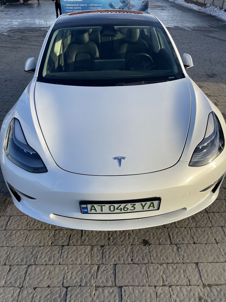 Tesla model 3, 2022 р.в., рестайлінг