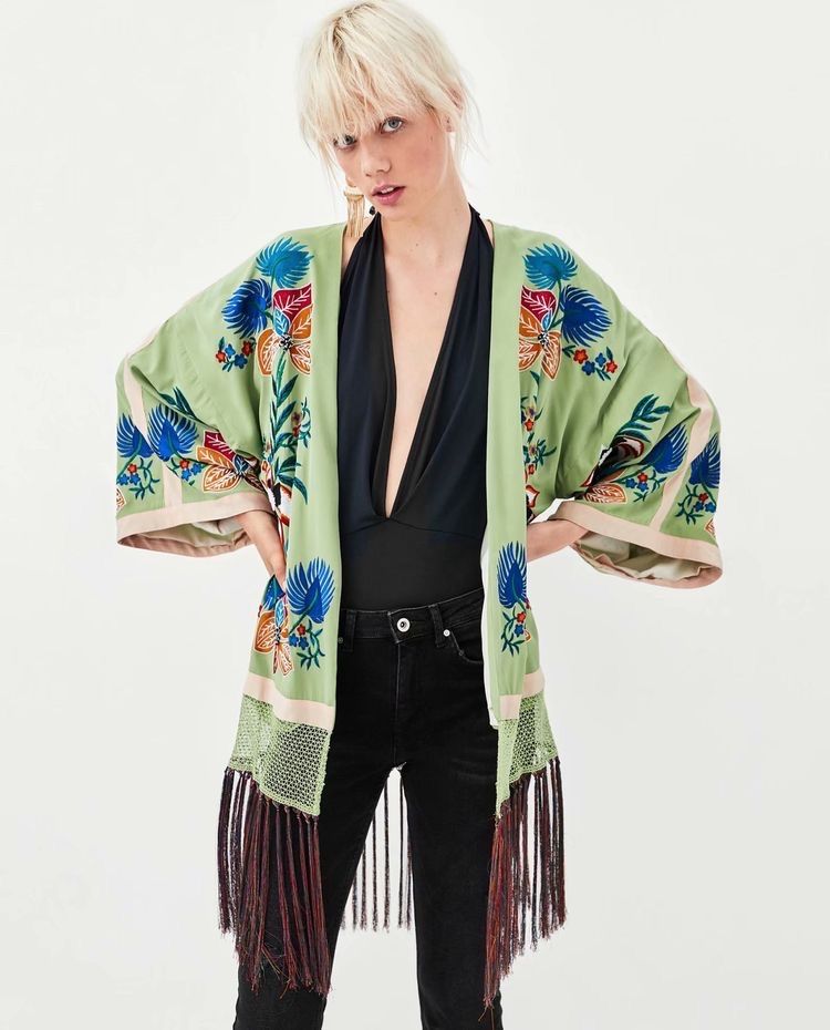 Kimono bordado Zara