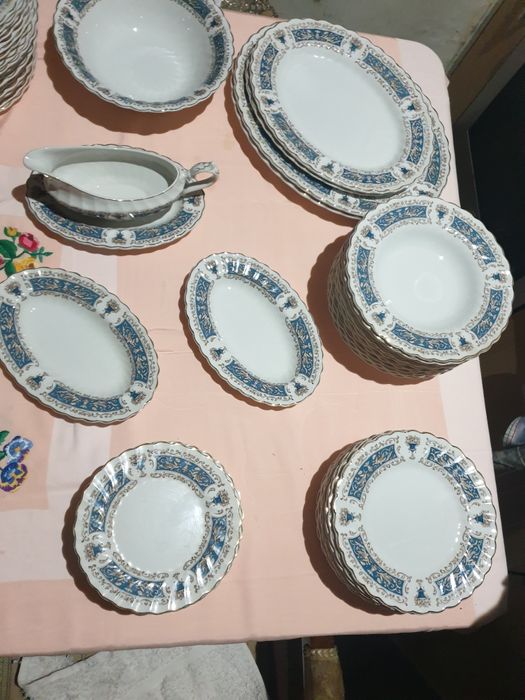 Conjunto de loiça royal myott(68 peças)