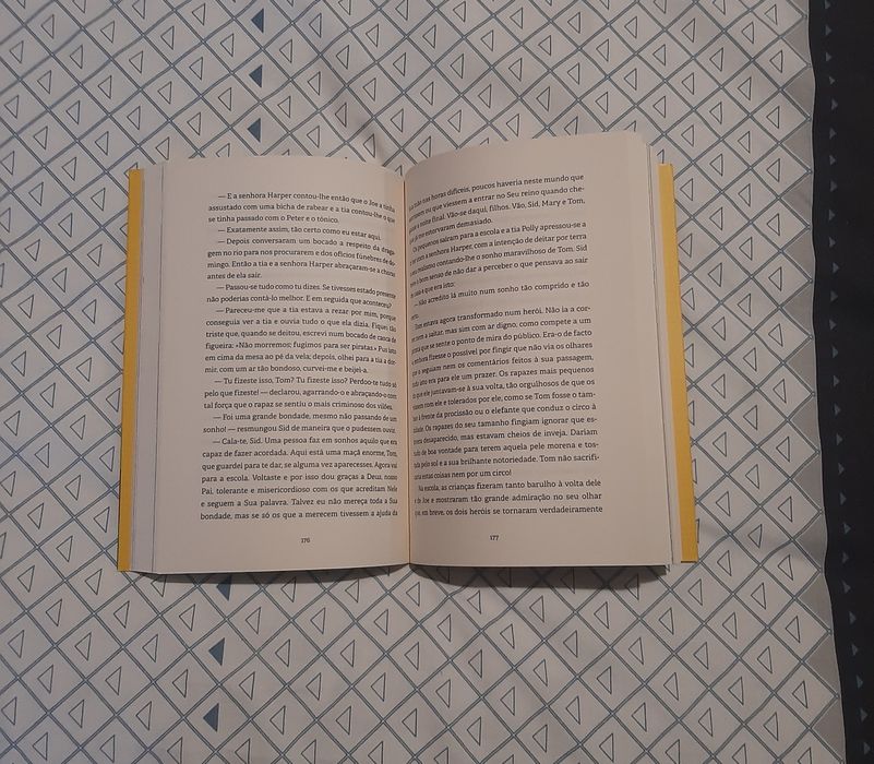 Livro as aventuras de Tom Sawyer