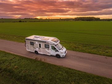 Kamper CHAUSSON 720 TITANIUM ULTIMATE Dodatki w cenie wynajmu!!!